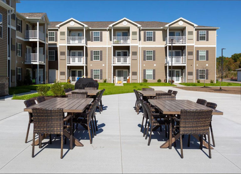 Connect55+ Warsaw, NY - Active Senior Living Community